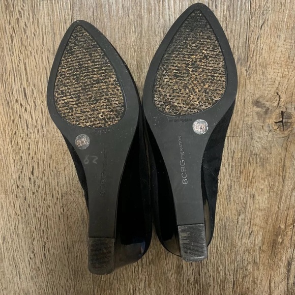 BCBGeneration Wedges Shoes 8.5 Black Suede Patent - Picture 6 of 8